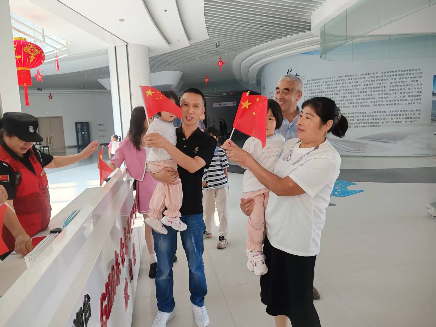 服务区2.jpg 服务区2.jpg