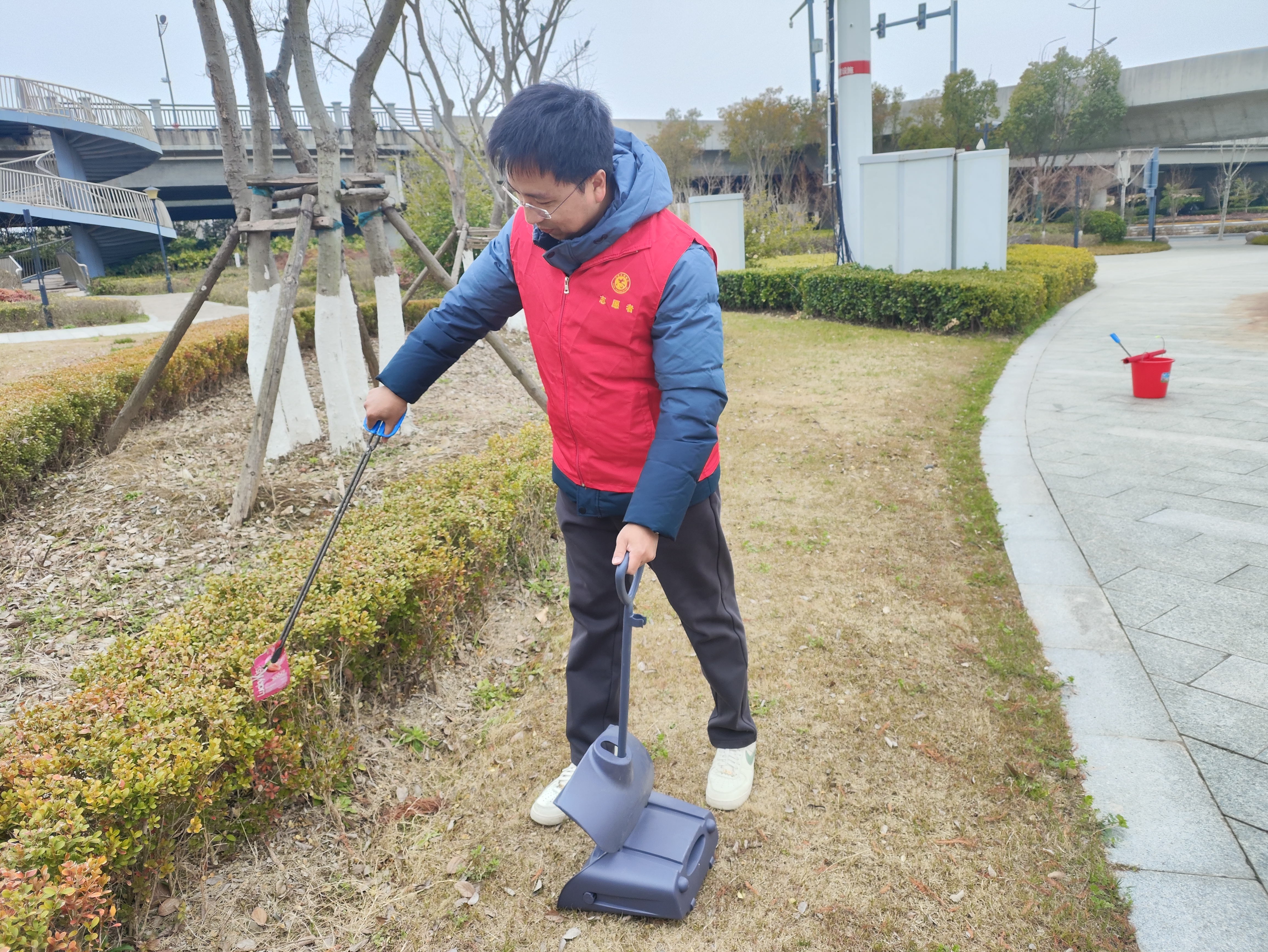 正在上传...